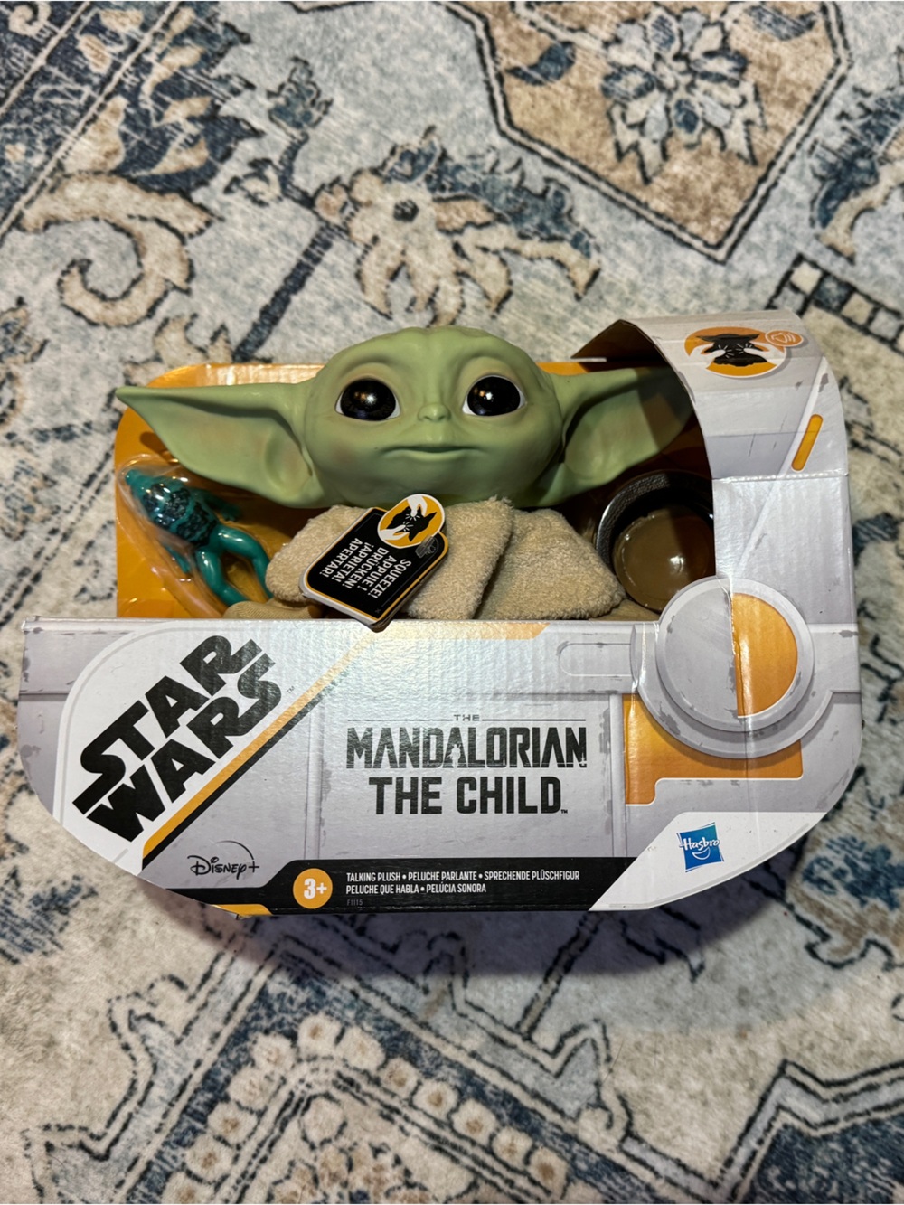 Star Wars The Mandalorian Grogu “The Child” Talking Plush – NEW